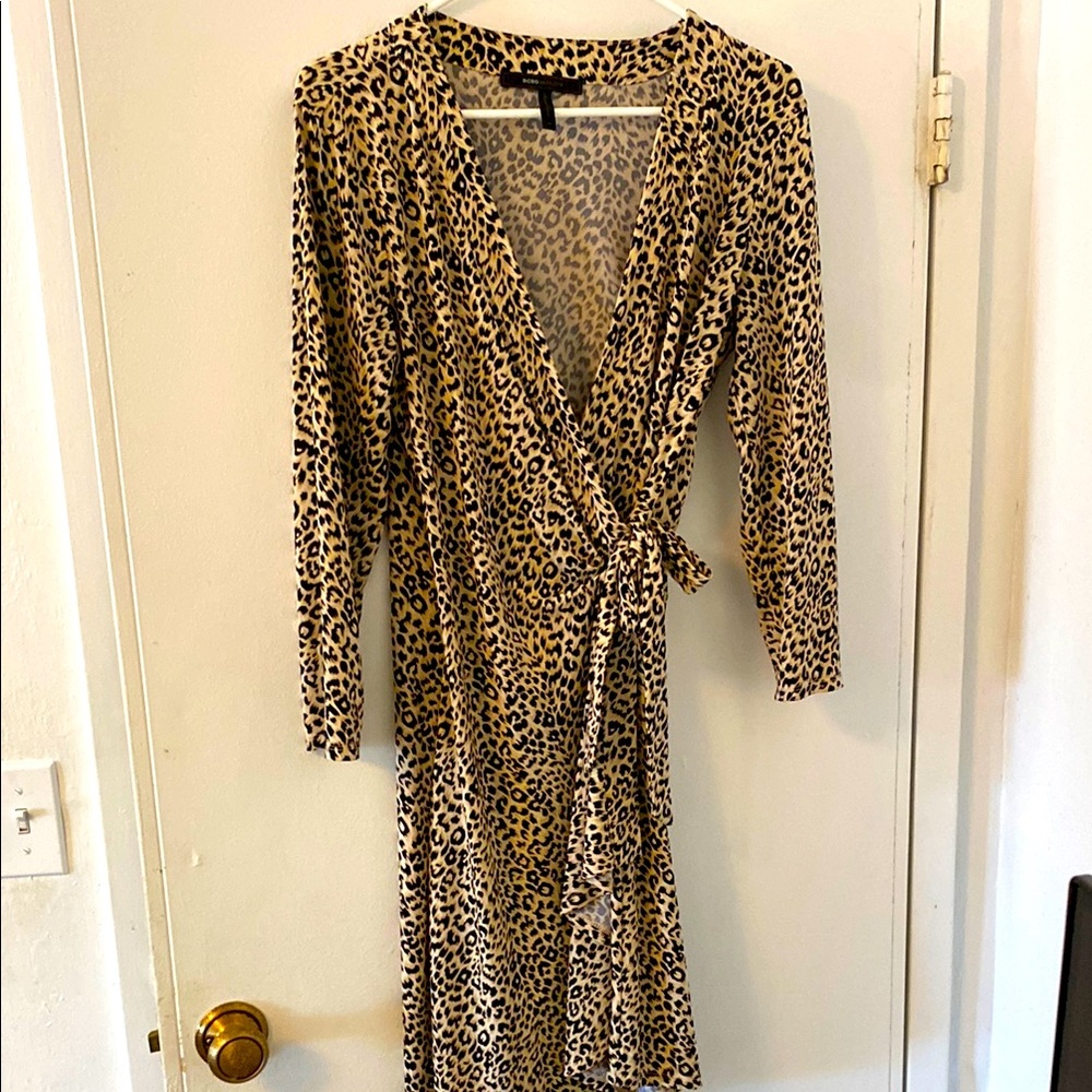 BCBGMaxAzria Tan and Brown Long Sleeve Wrap Dress size medium